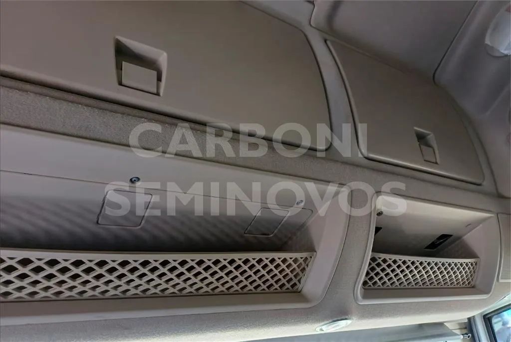 IVECO HI WAY 600S44T 6X2, ANO 2018 - Foto 12