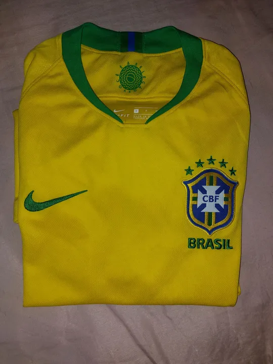 Camiseta de Futebol Brasil Nike Oficial copa 2018 - P