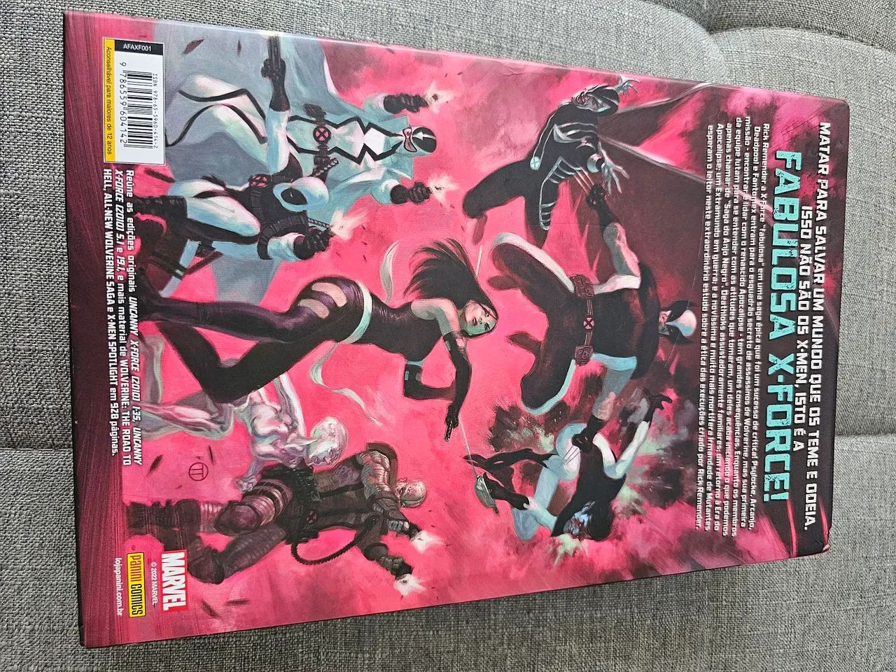 A Fabulosa X-Force Omnibus - Rick Remender - Edição Esgotada - Foto 3