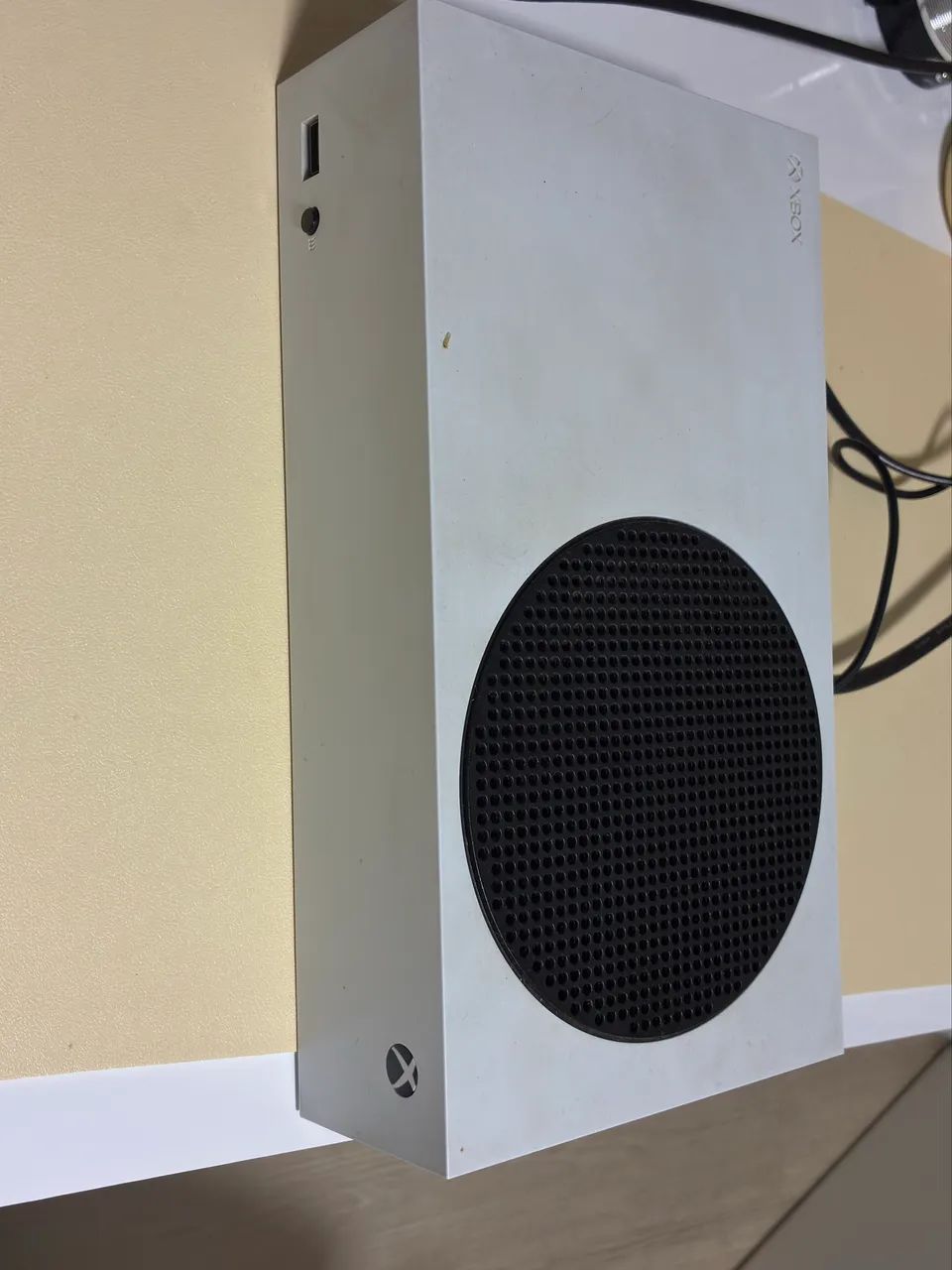 Xbox séries s 512Ssd + 2 controles  - Foto 6