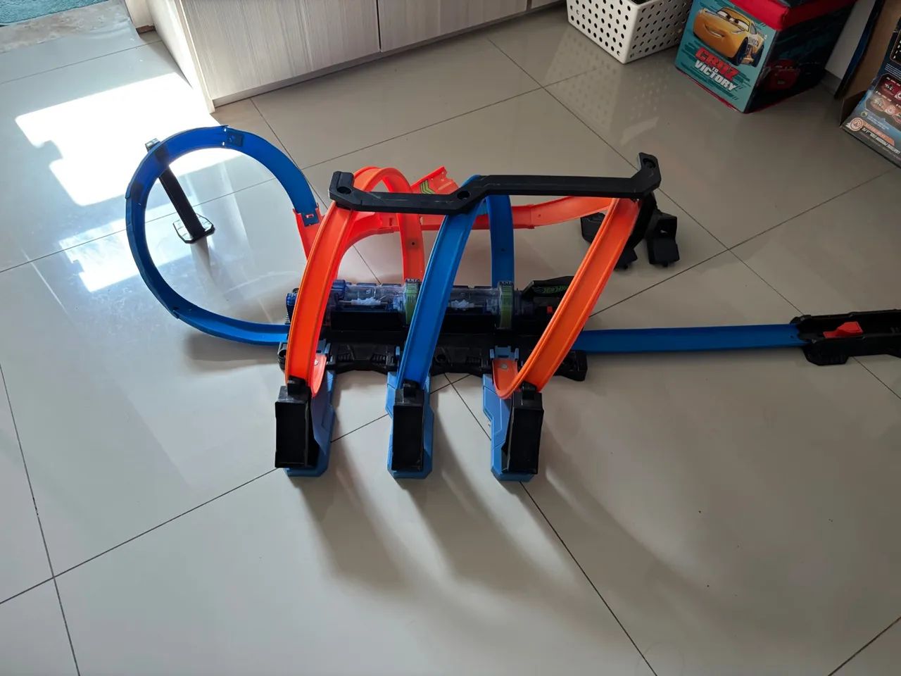 Pista de Carrinho Hot Wheels elétrica 