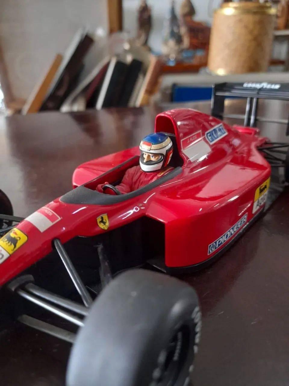 Miniatura de carro 1:20 Ferrari 643 Tamiya - Foto 4
