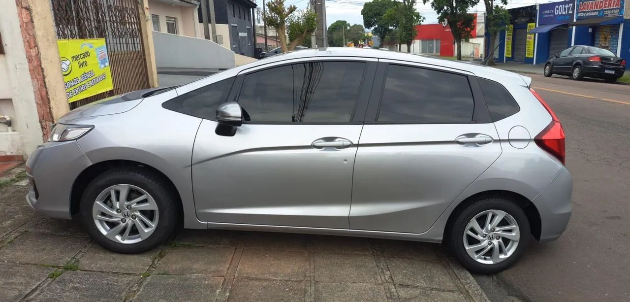 Honda Fit DX 1.5 38.000 km - Foto 3