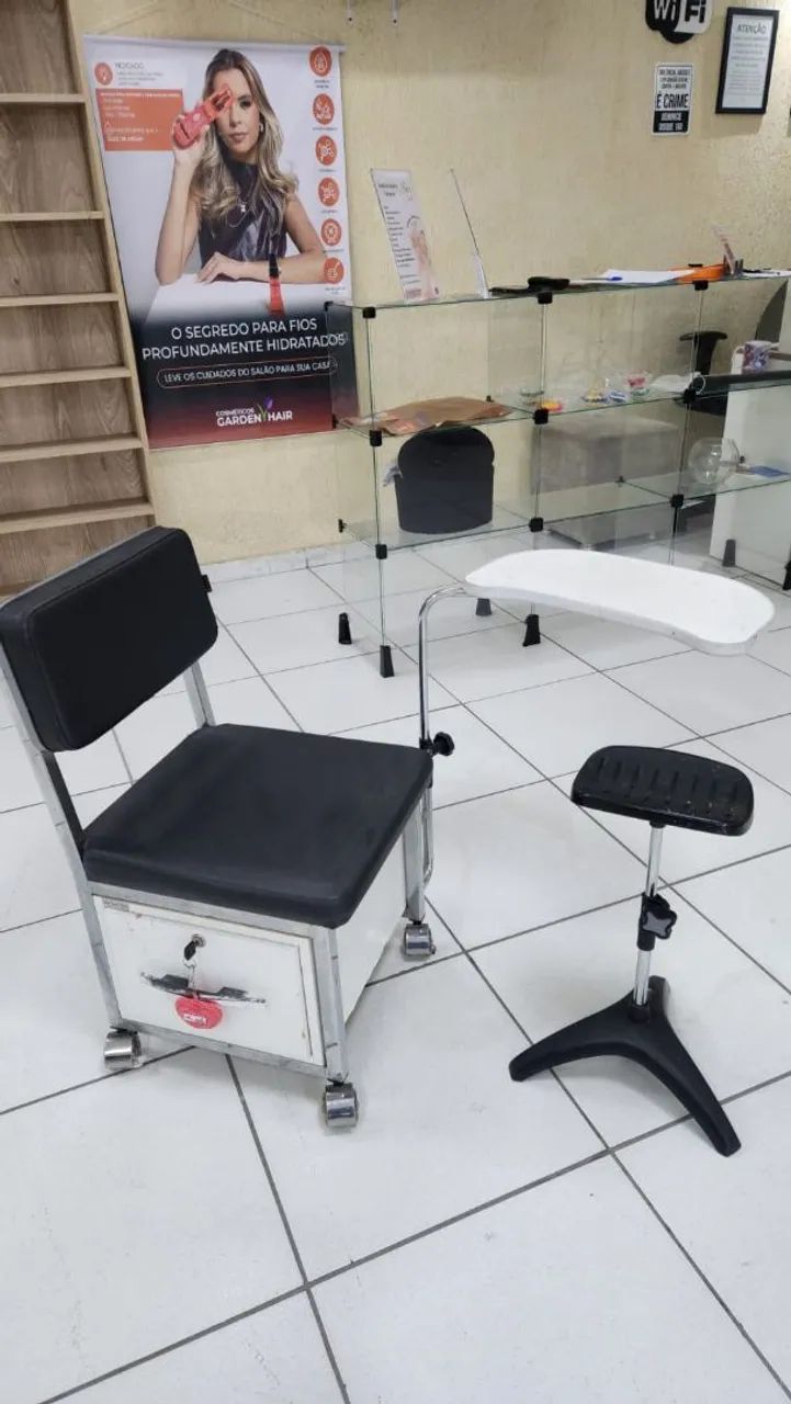 Mesa de manicure 64276674260865124