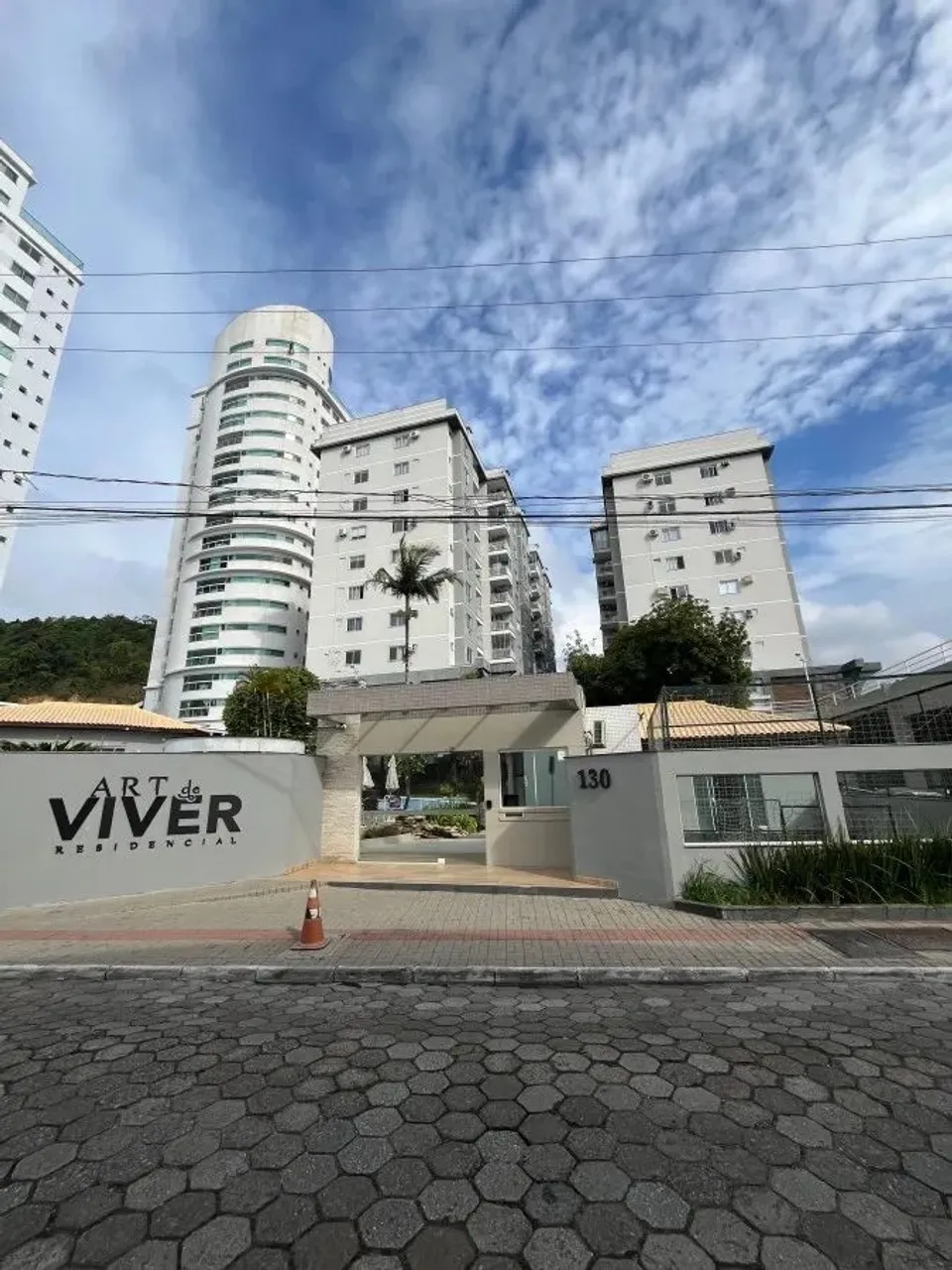 Apartamento para Locação em Itajaí, Ressacada, 2 dormitórios, 2 banheiros, 1 vaga