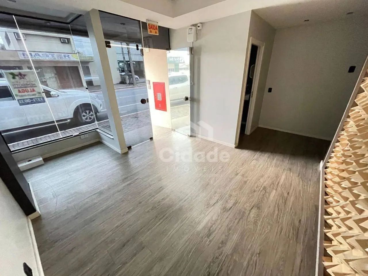 Sala para alugar, 91 m² por R$ 3.400,00/mês - Centro - Jaraguá do Sul/SC - Foto 2