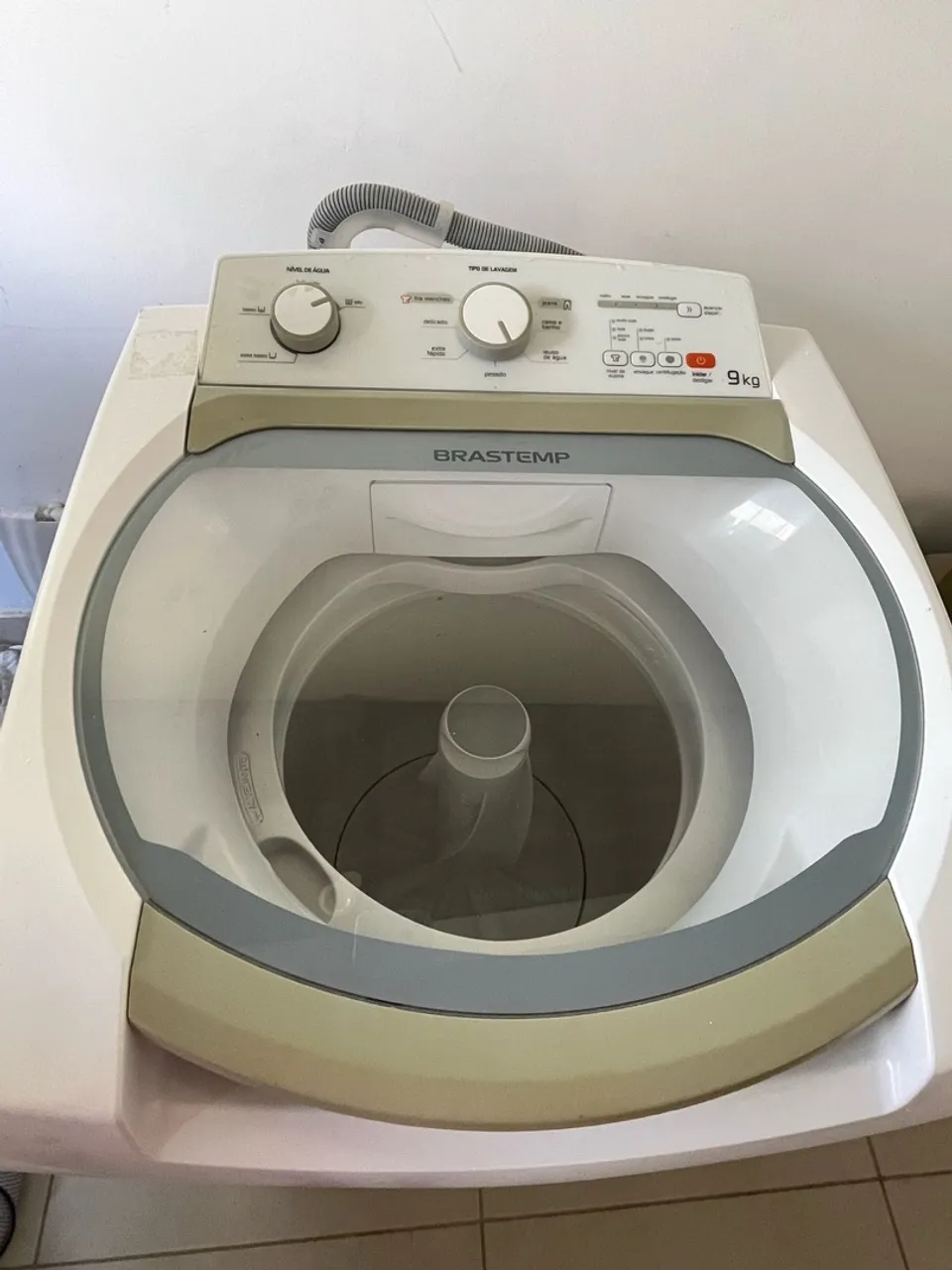 Máquina de Lavar Brastemp 9kg - 110