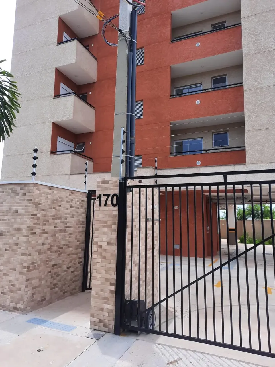 Imóvel para aluguel tem 56 metros quadrados com 2 quartos em Jardim Buriti - Várzea Paulis