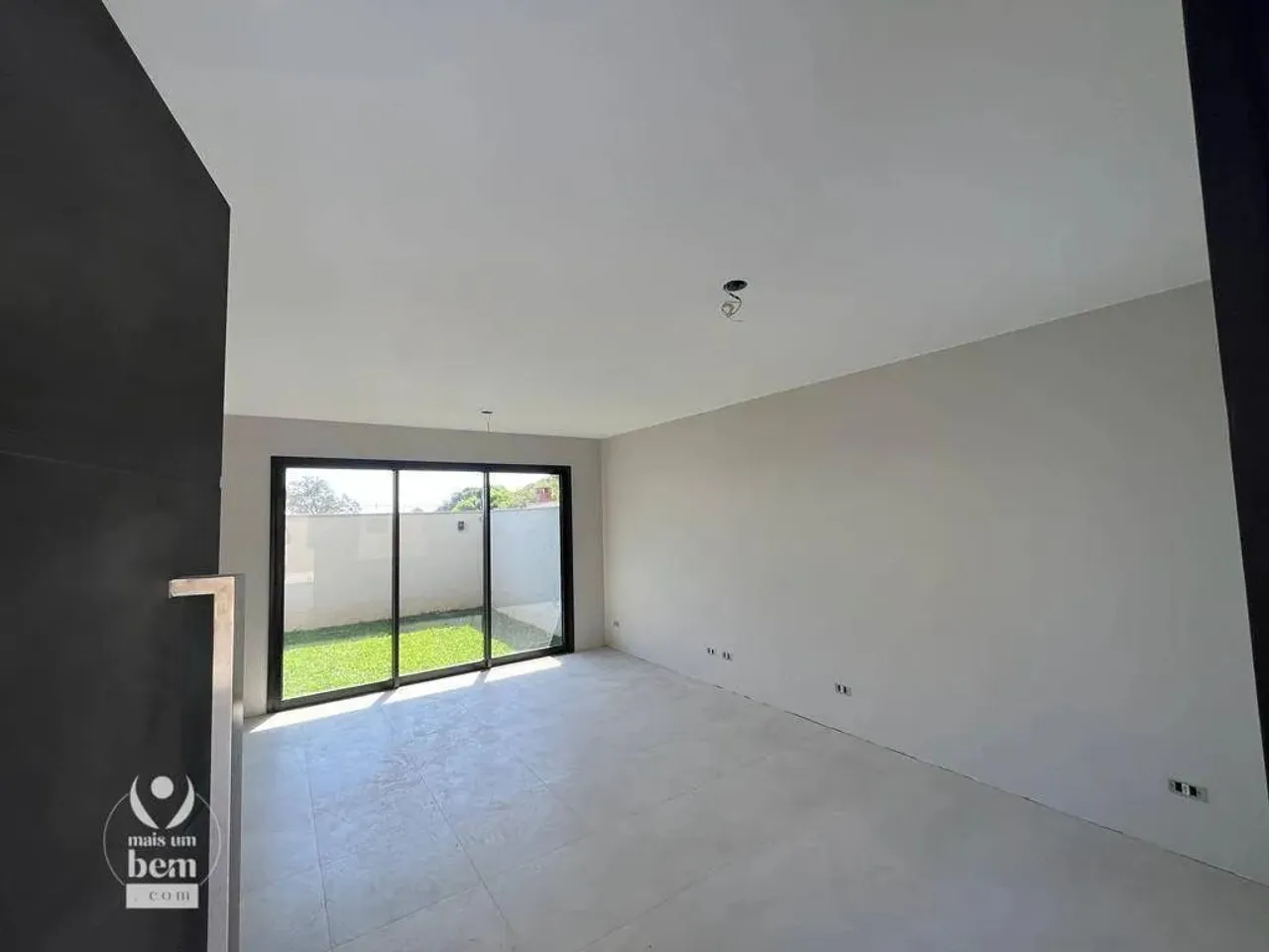 Triplex com 3 quartos sendo 1 suíte à venda, 131 m² por R$ 950.000 - Pilarzinho - Curitiba