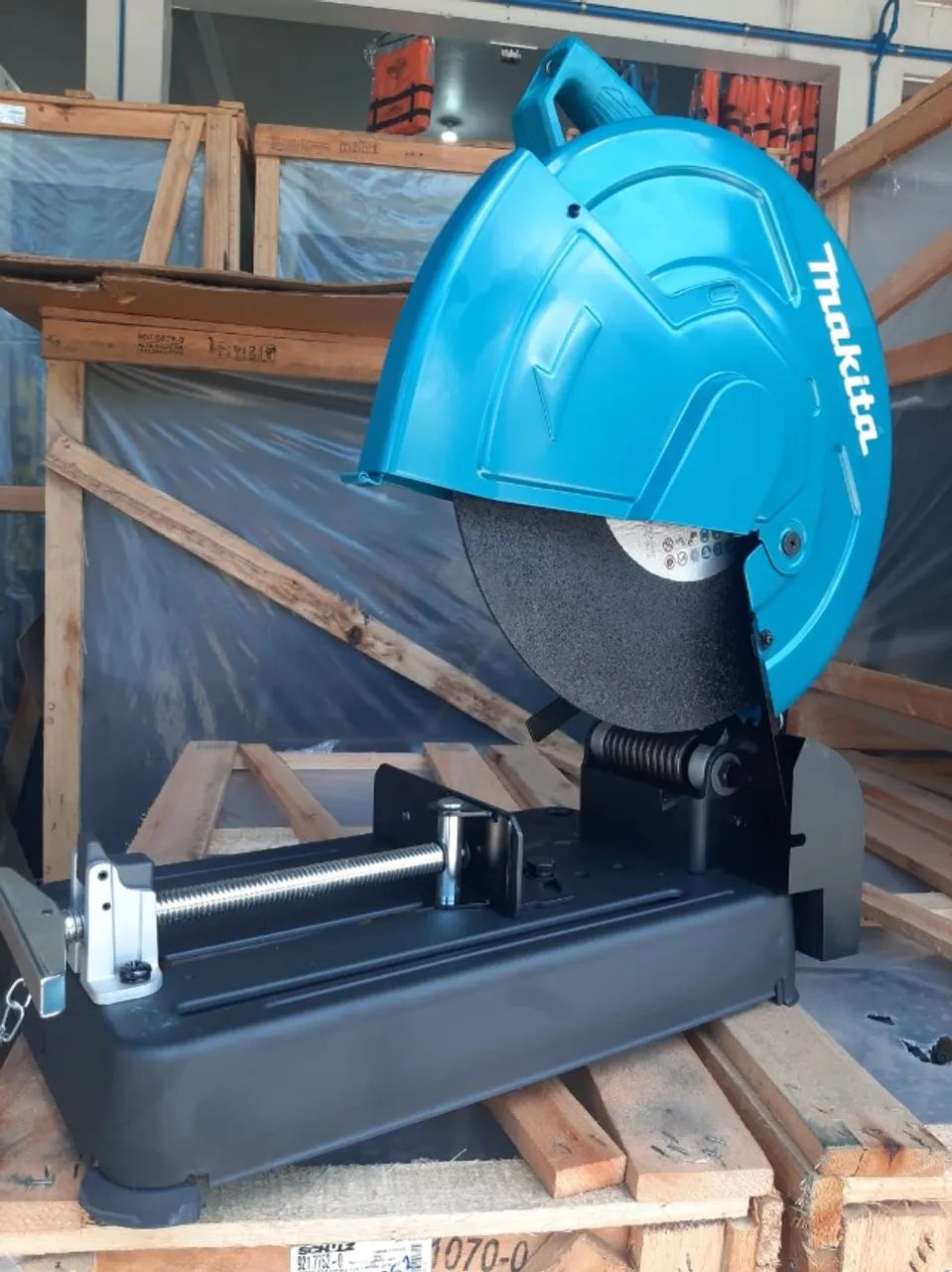 Serra 14pol 355mm 2050w 220v Makita Rápida Policorte  M2401b - Foto 4