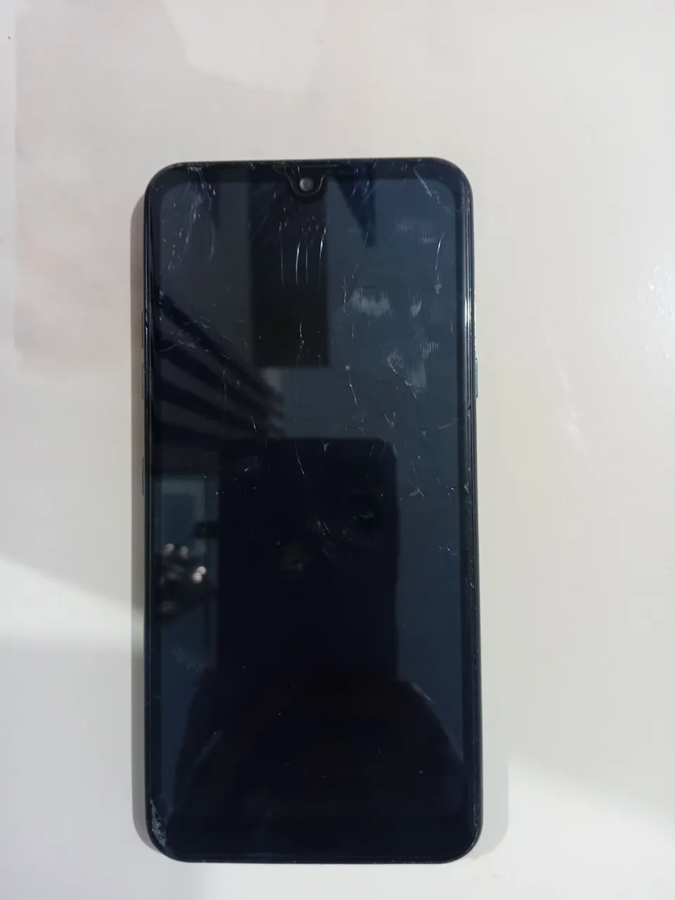 LG k12 tela trincada