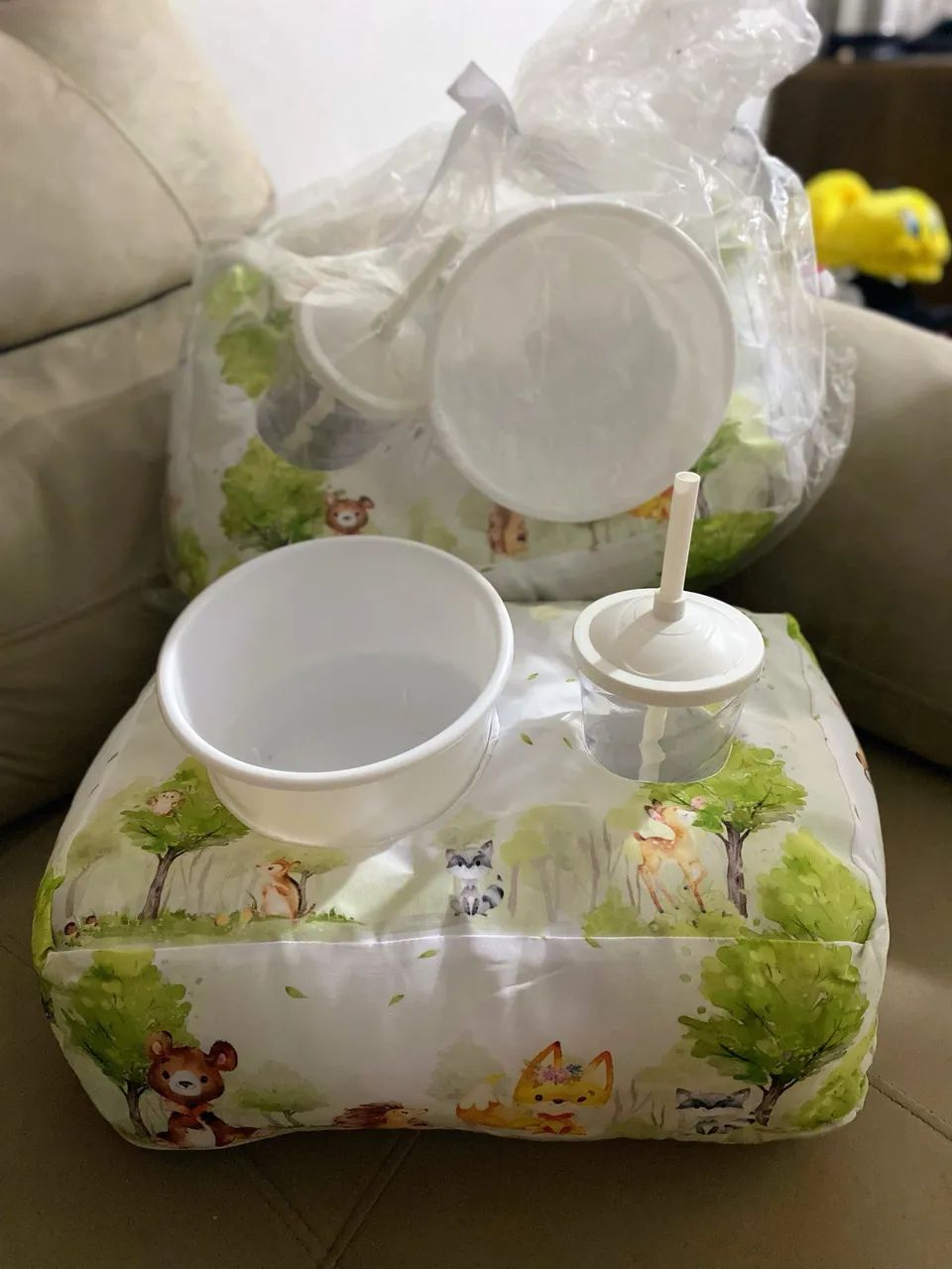 Almofada de cinema com balde + copo 