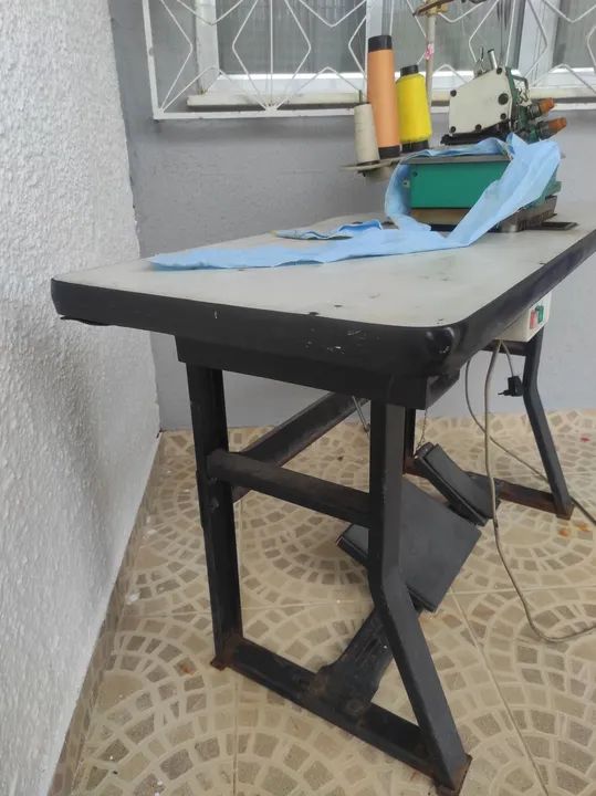 Máquina de Costura Overlock Industrial Yamata - Foto 5