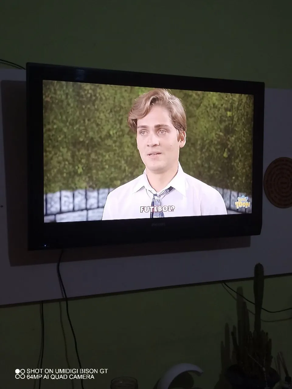 NAO E SMART. TV Philips 42 POLEGADAS