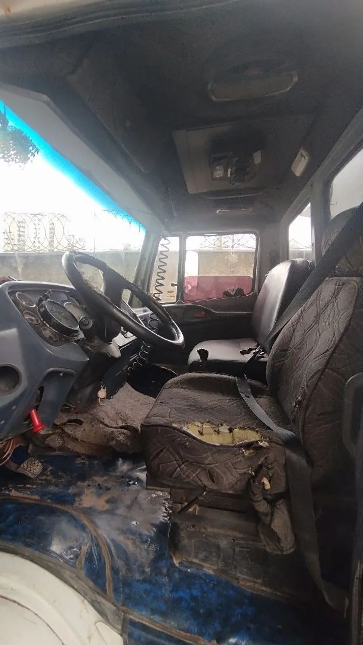 Mercedes 1620 Ano 2000  - Foto 3