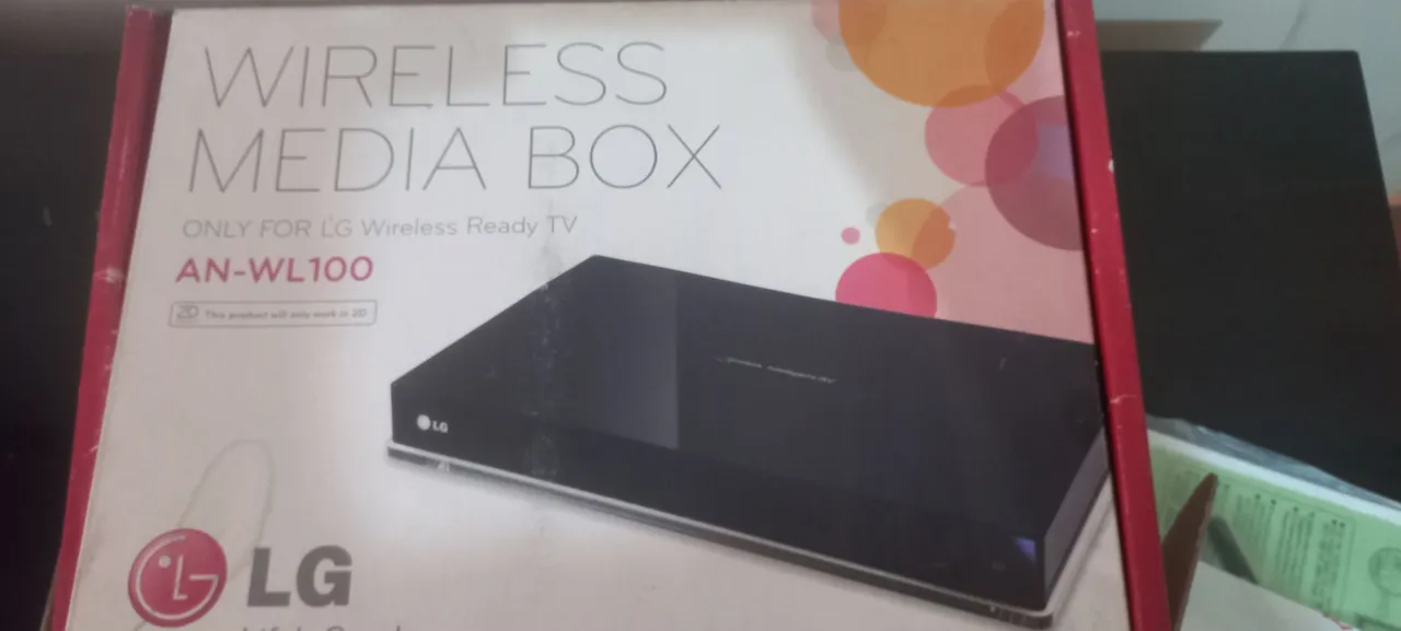 LG Wireless Media Box AN-WL100-NUNCA USADO