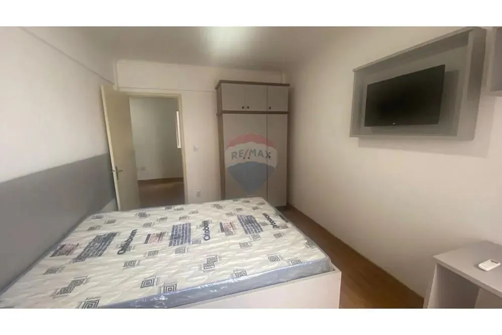 Elegante Apartamento Reformado no Centro de Rio Grande do Sul