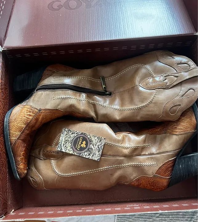 Botas de Couro Marrom - Foto 4