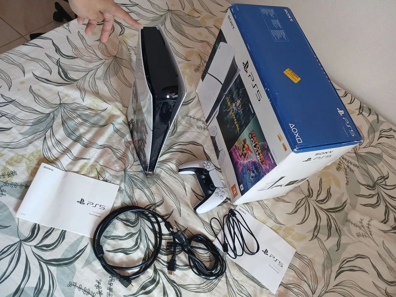 Playstation 5 slim completo versão digital de 1tb. Vendo somente pela olxpay.  - Foto 3