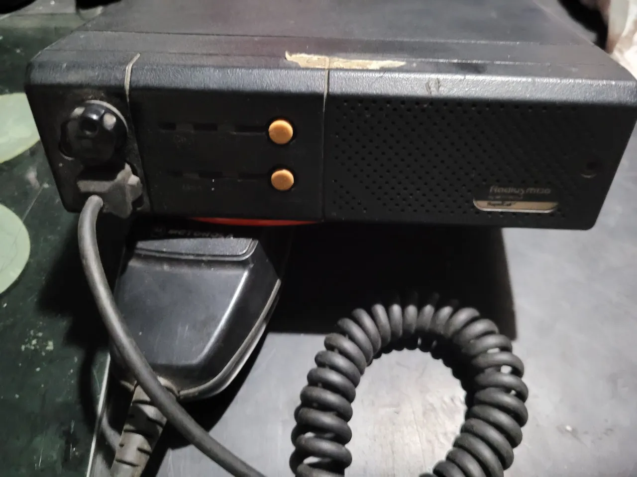 Rádio Motorola Radius M100 - Peça para Caminhão