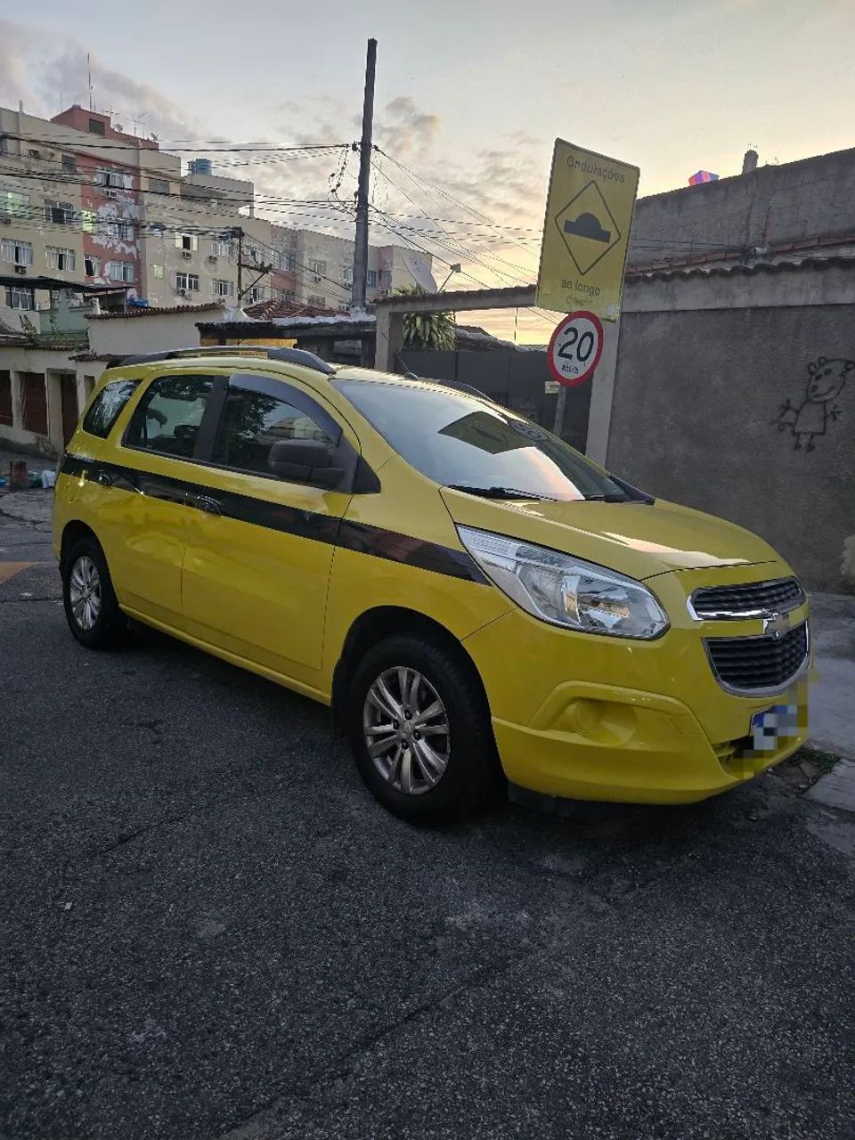 Spin 1.8 lt 2018 gnv, carro impecável, 42.000 - Foto 4