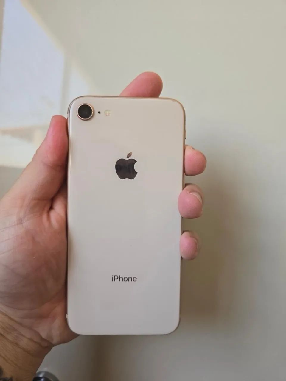 iPhone 8 64gb