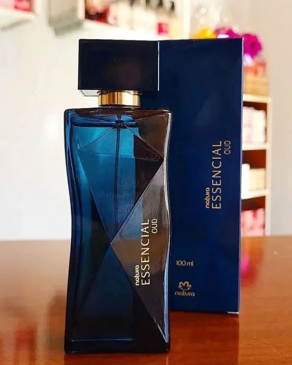 Perfume Essencial Oud Feminino Natura 100 ml - Foto 2