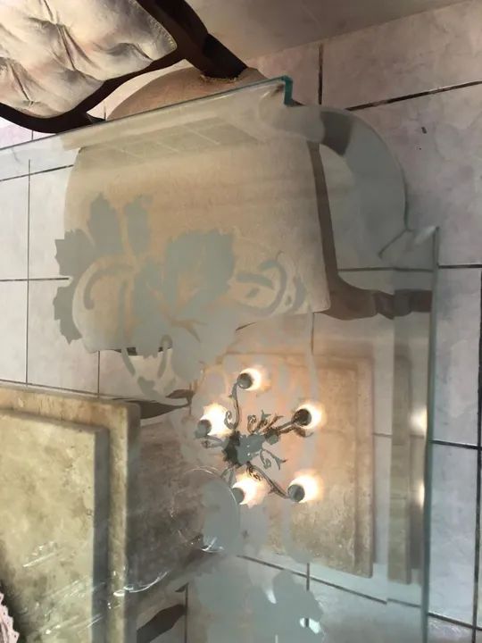 Mesa de Jantar em Mármore com Tampo de Vidro - Foto 5