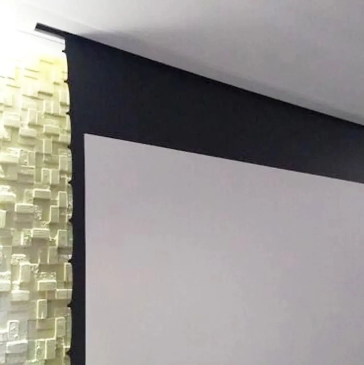 Tela Retrátil Elétrica Tensionada C/moldura P/gesso sem controle  - Foto 3