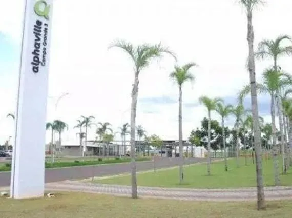 EXCELENTE CASA TÉRREA