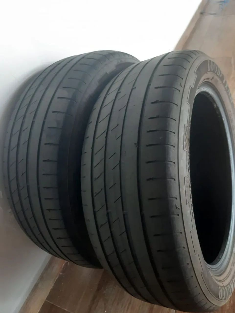 Pneu Goodyear 205/55 R17 - Foto 4