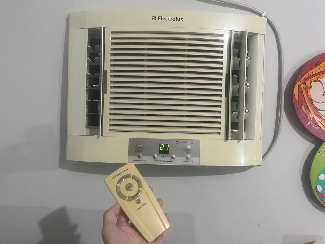 Ar condicionado electrolux 7.500 btus com controle remoto