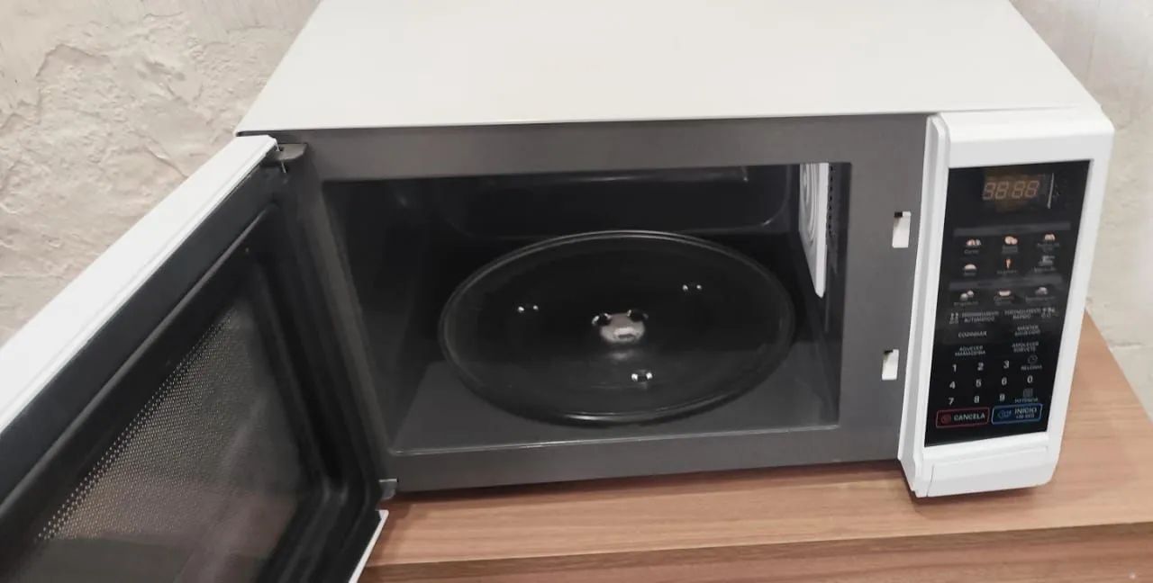 Micro-ondas LG branco em ótimo estado 28l (Garantia de 180 dias e entrega grátis) - Foto 4