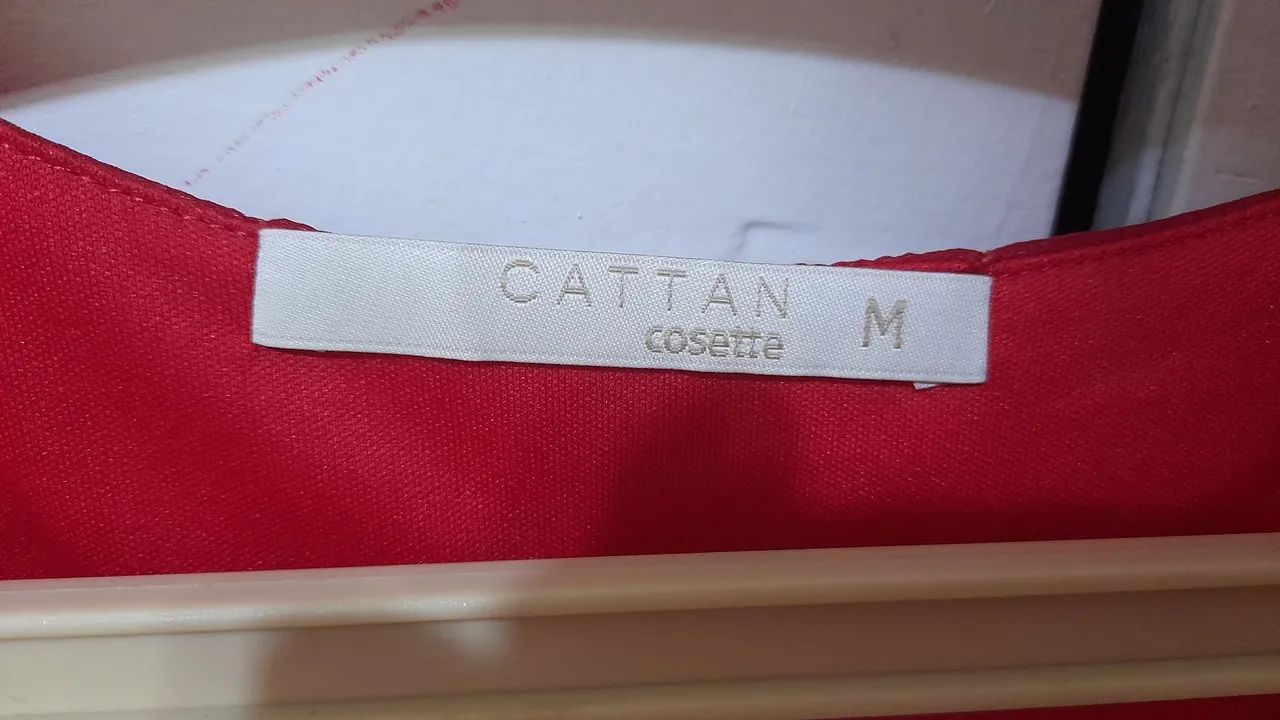 Vestido Vermelho com Detalhe nas Costas - Foto 3