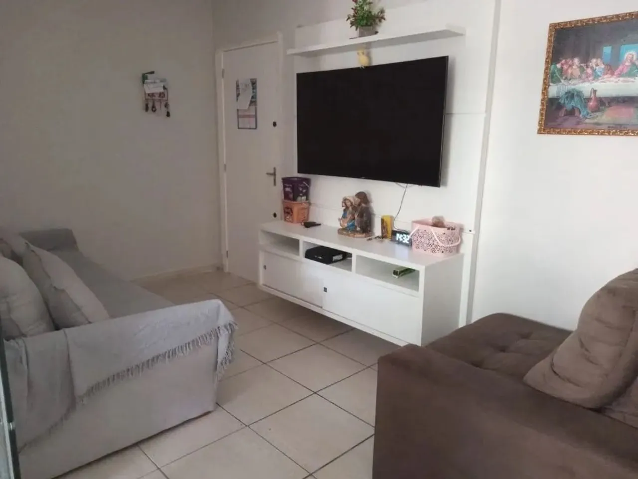 Apartamento Zona Sul com 57m² 2 Dormitórios sendo 1 Suíte à venda por R$ 230.000,00 - SJC