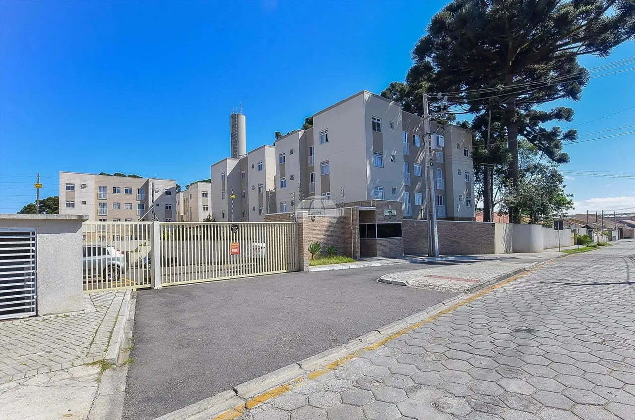 Apartamento para Venda em São José dos Pinhais - PR