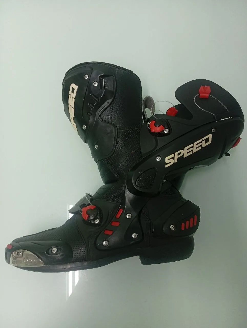 Bota Speed 42-43 nova - Foto 2