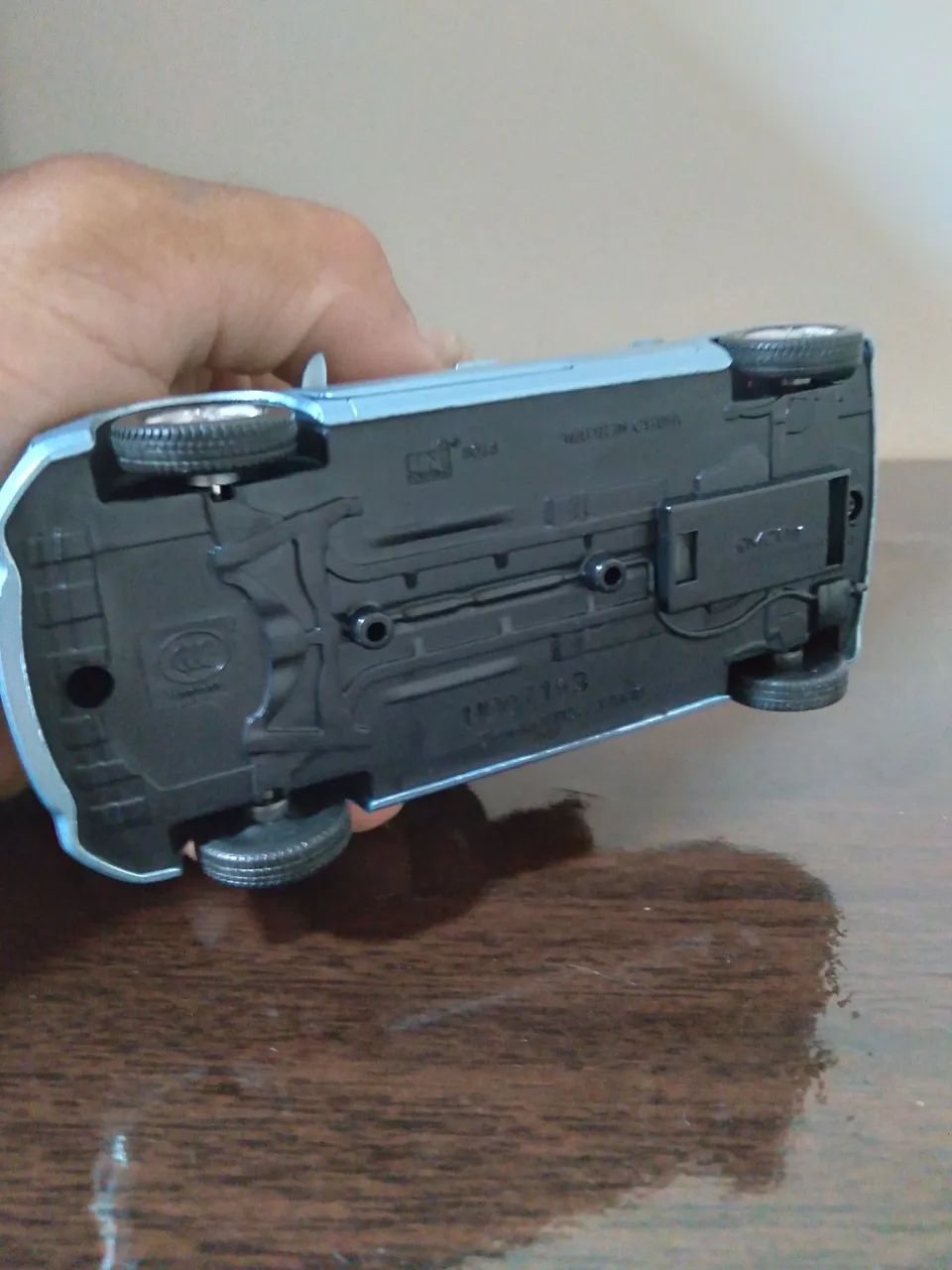 Miniatura do toyota yaris de metal  - Foto 5