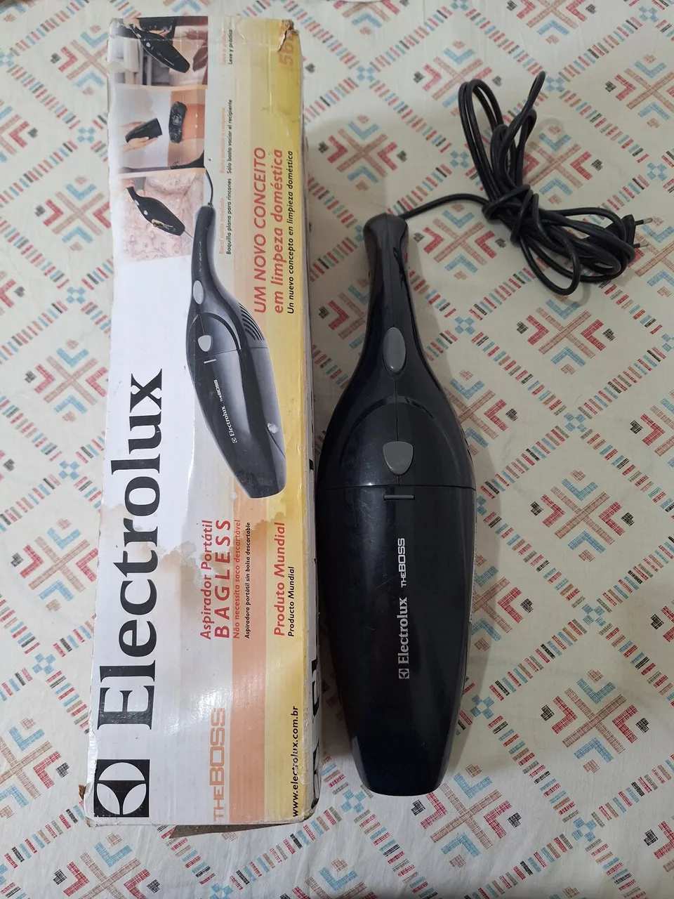 Aspirador de pó portátil Electrolux- Usado