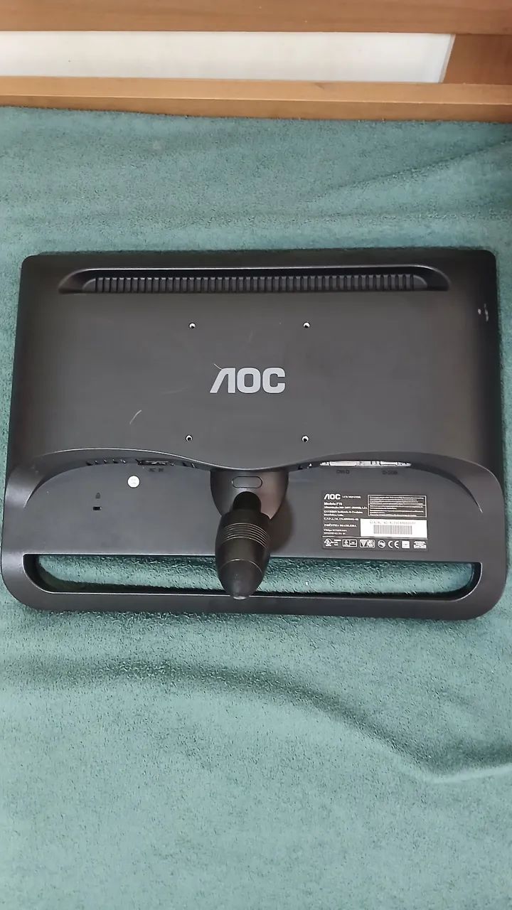 MONITOR AOC 18.5 POLEGADAS - Foto 3