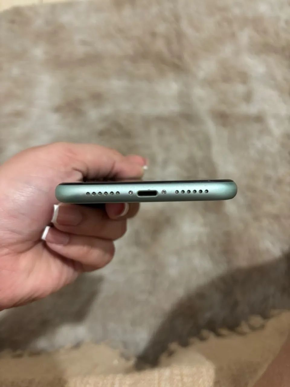 Iphone 11 128GB Verde R$1.150 - Foto 3