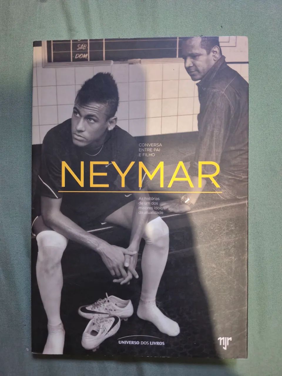 Livro "Neymar " Usado" Entrega Correios. 
