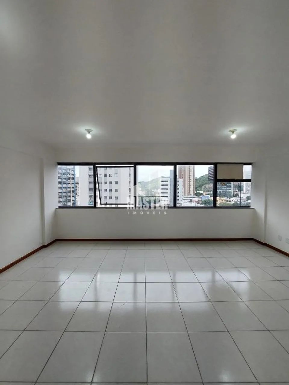 Sala comercial à venda, 1 vaga, Praia do Suá - Vitória/ES - Foto 3