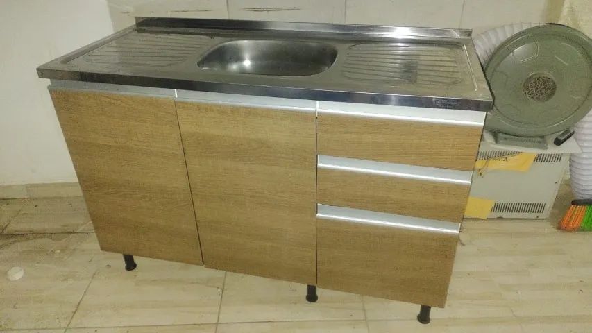 Cama box, sofá 2 lugares, sofá 3 lugares, mesa de churrasco, Pia Inox e outros - Foto 3