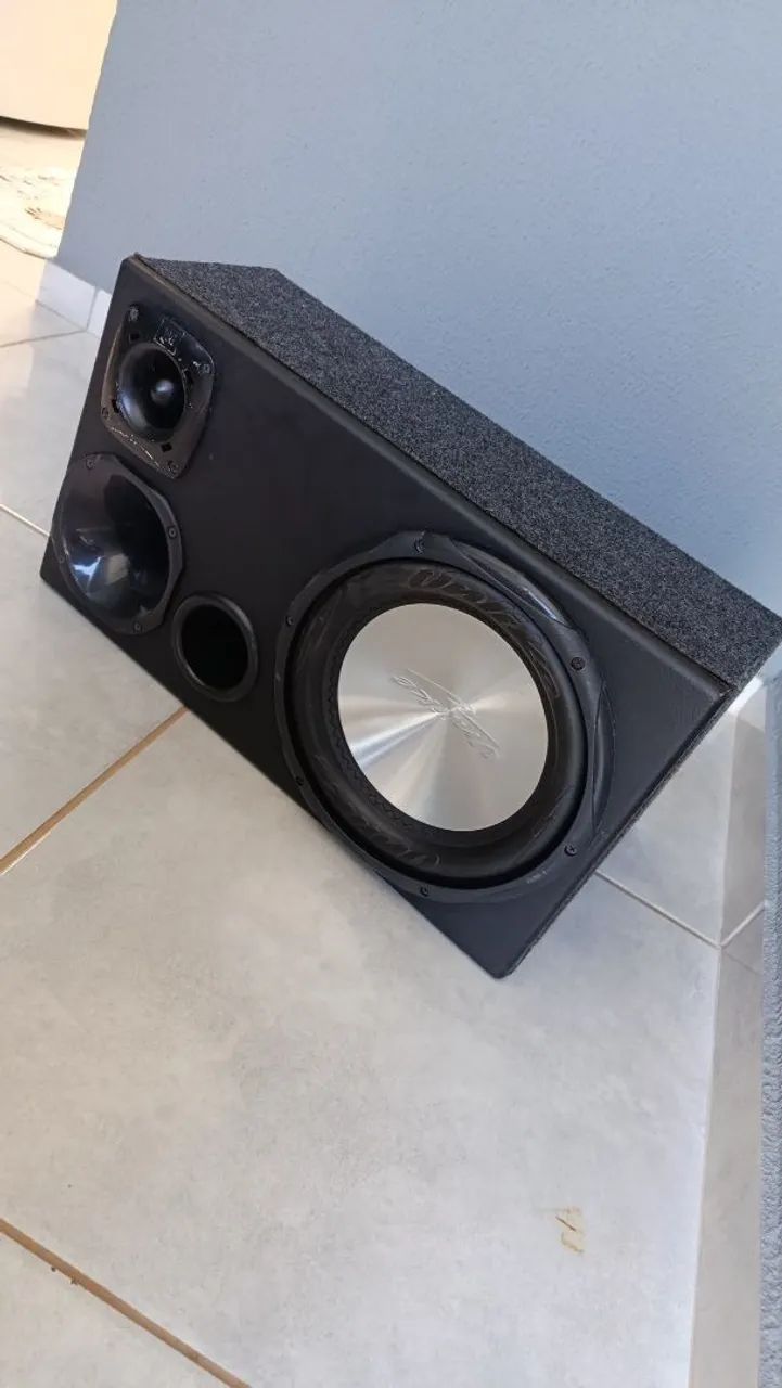 Triple Speaker Boxes442876144135720962