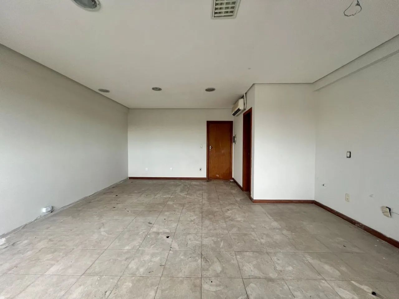 OPORTUNIDADE VENDA ! SALA COMERCIAL 50m² - Foto 3