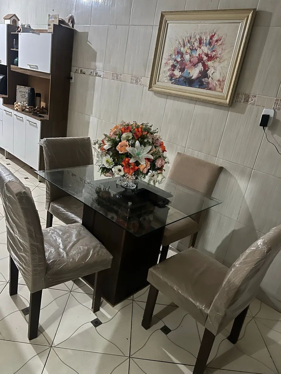 Mesa de 4 cadeiras 