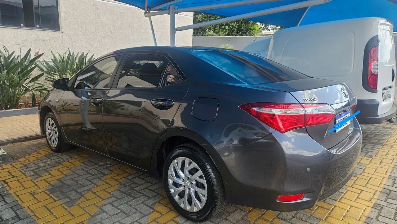 Toyota Corolla Corolla GLi 1.8 Flex 16V Aut. 2016