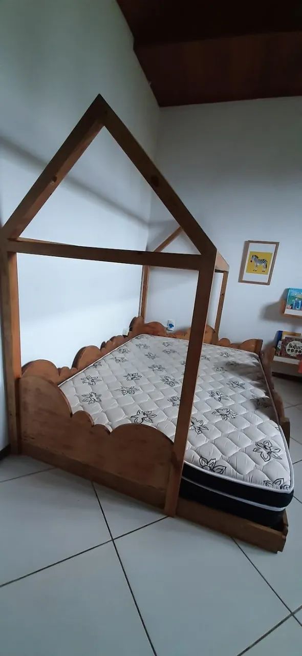 Cama infantil casinha