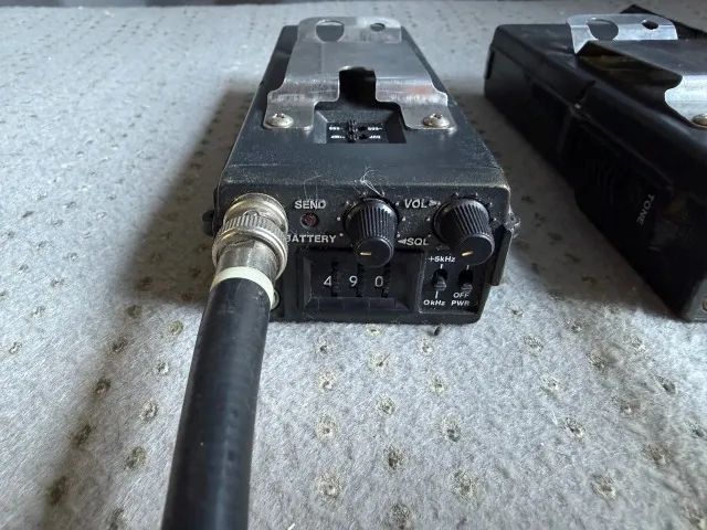 Rádio transmissor antigo CTE 1600 (par) - Foto 4